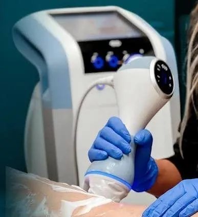 EMTONE treatment of the leg